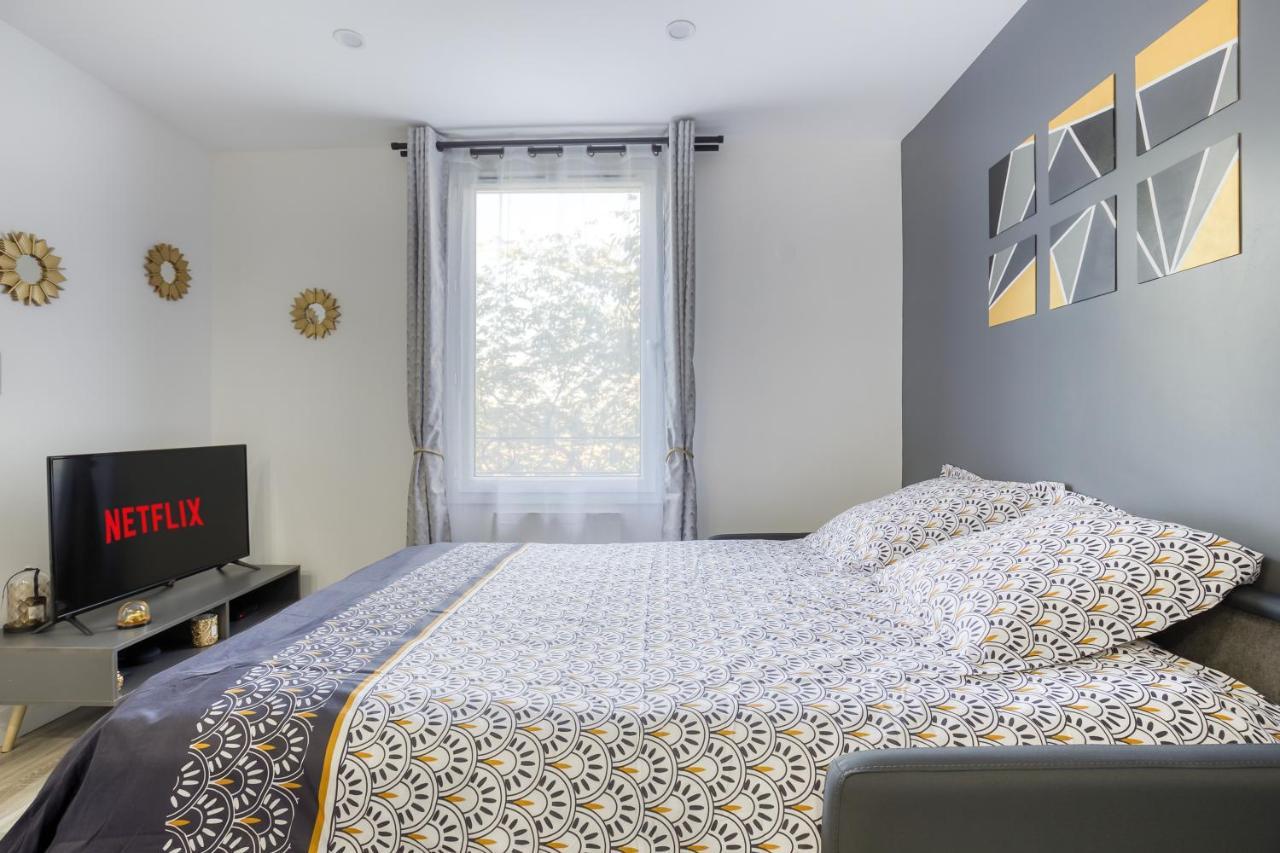 J-Mo Home - Magny - Moderne Et Chaleureux Exterior photo